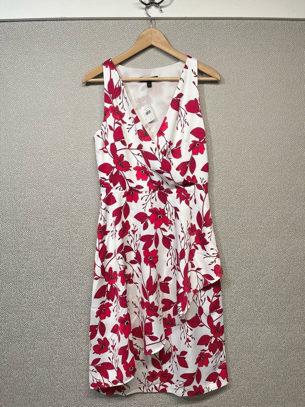 🆕 4 Banana Republic Sleeveless White Faux Wrap Dress with Red Floral Print NWT